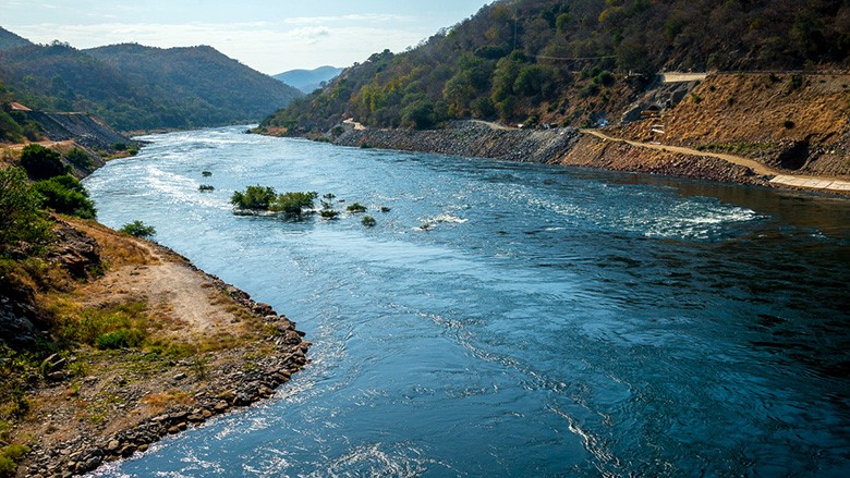 Mainstreaming Disaster Risk Reduction and Climate Change Adaptation into Local Development Planning in Zimbabwe through the Zambezi River Basin Initiative